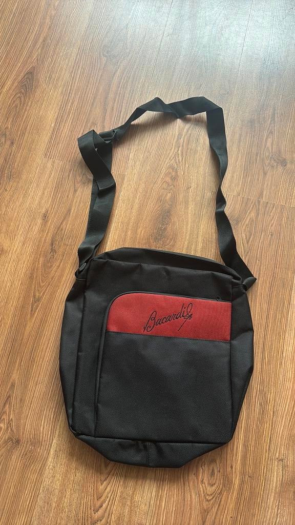 Bacardi tas, Ophalen of Verzenden, Zo goed als nieuw