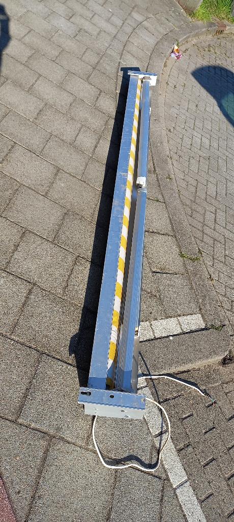 Bescherme zon, Ophalen, Zo goed als nieuw, Overige typen