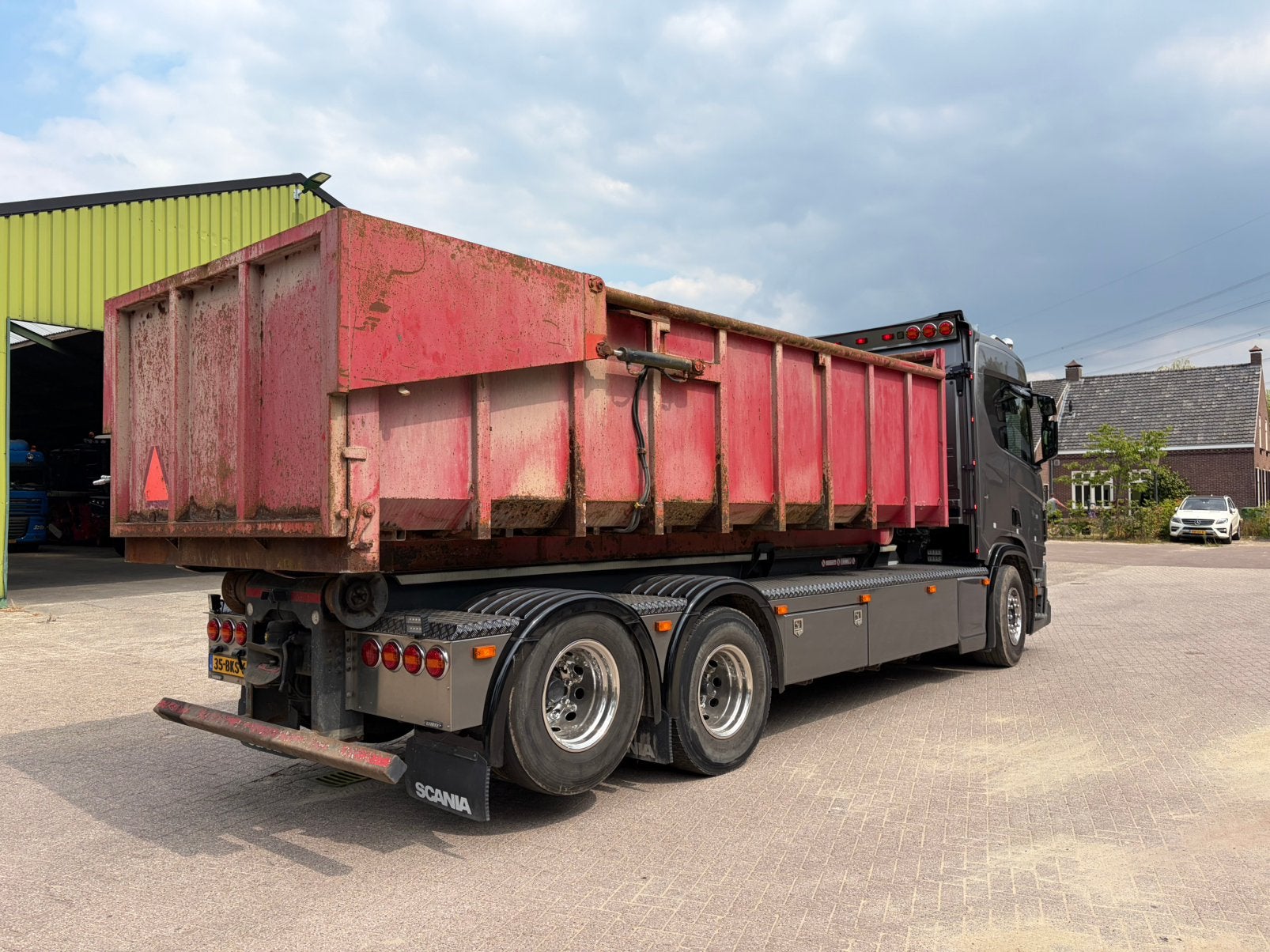 Peecon container, Ophalen