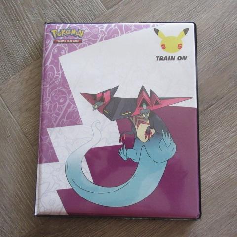 pokemon verzamelmapje 4 pocket, Ophalen of Verzenden, Gebruikt, Overige typen