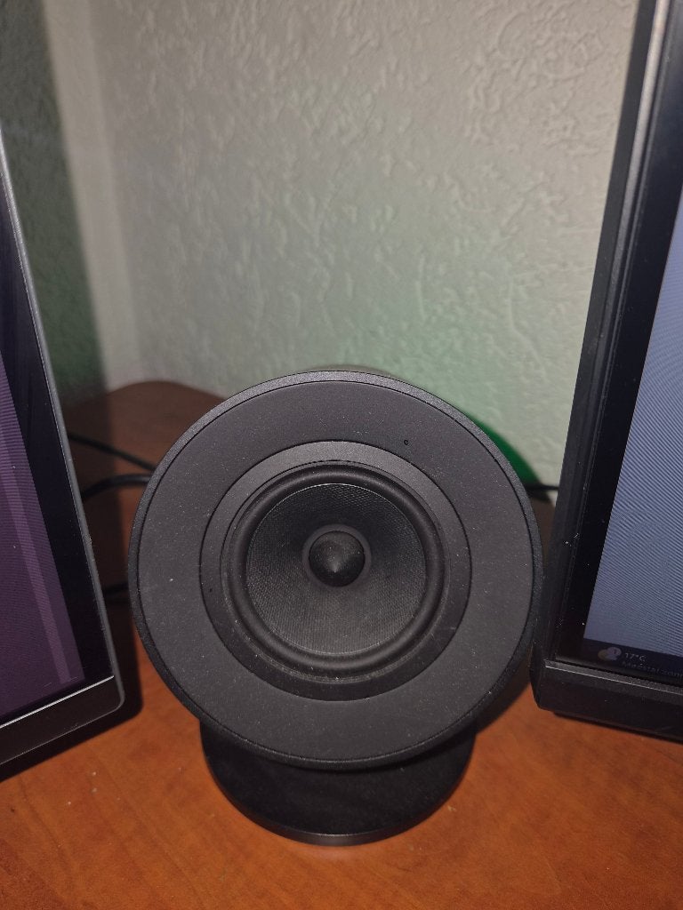 Razer nommo V2 Pro, Stereo speakers, Inclusief kabels, Zo goed als nieuw, Ophalen