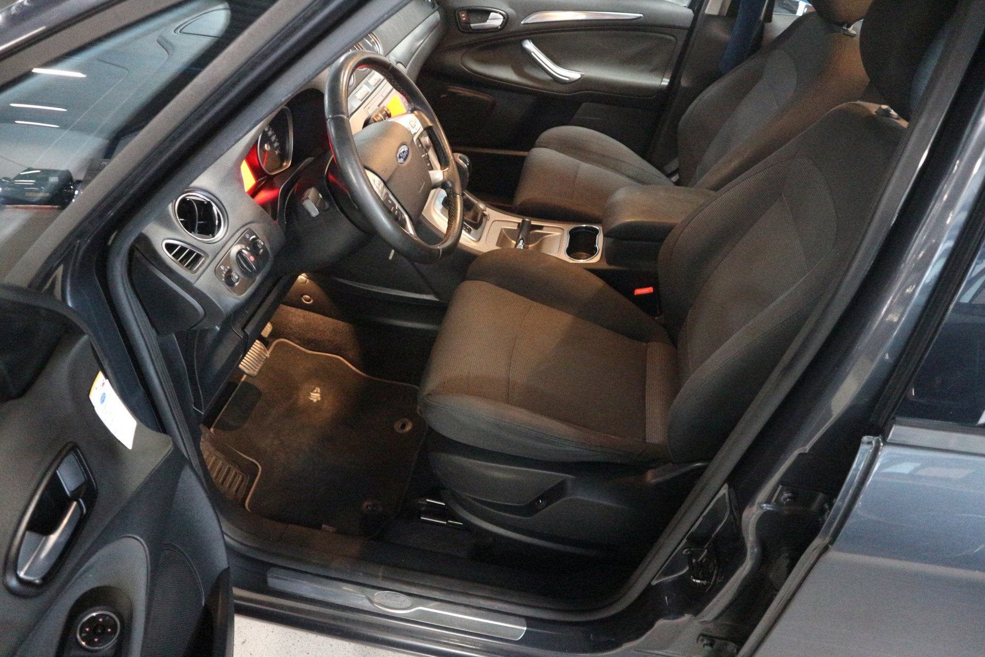 Ford S-Max 2.3-16V AUTOMAAT / 1e EIGENAAR / NAP KM STAND ! !, Auto's, Ford, 4 cilinders, 2261 cc, Bedrijf, 161 pk
