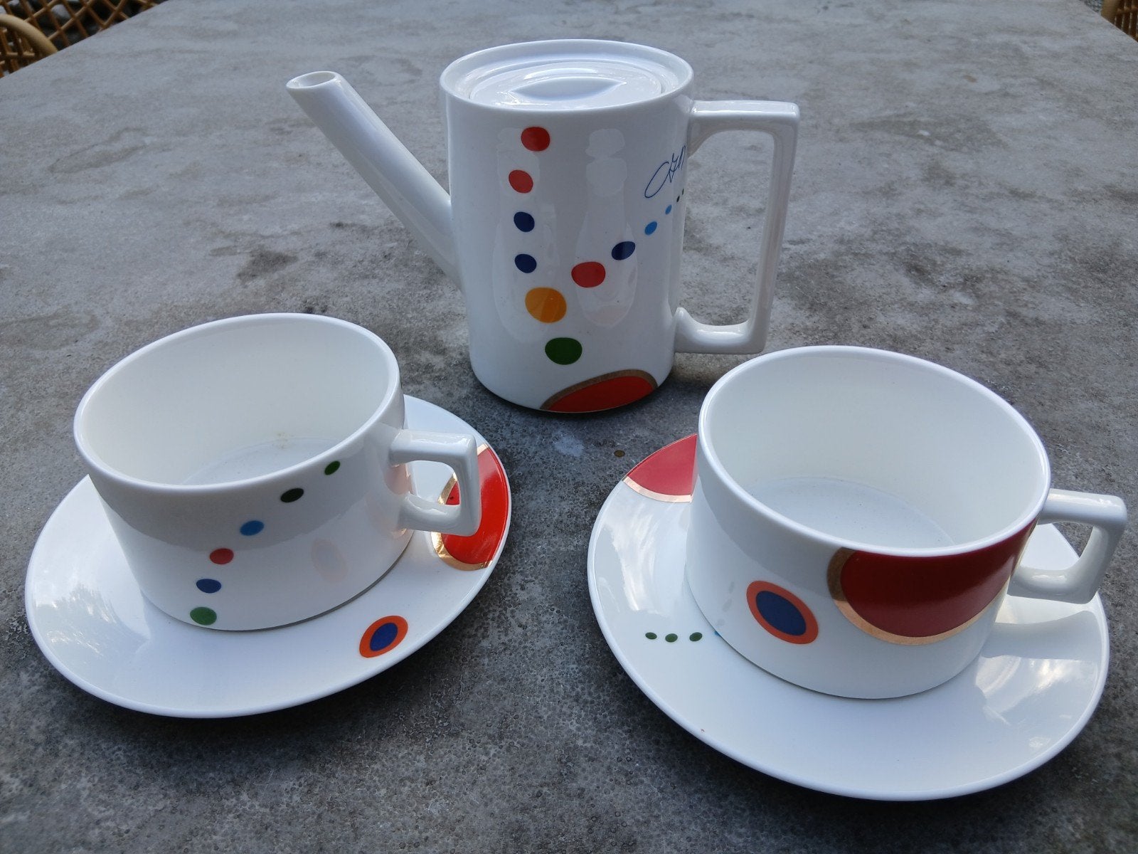 Artihove Art serviesdelen. koffie, thee servies., Huis en Inrichting, Ophalen of Verzenden, Zo goed als nieuw, Overige stijlen