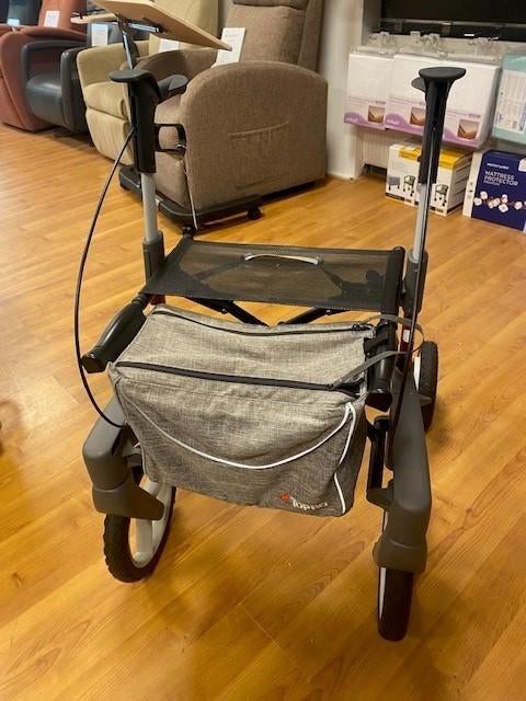 Rollator lichtgewicht Topro Olympos ATR grote banden, Diversen, Ophalen of Verzenden, Opvouwbaar, Zo goed als nieuw