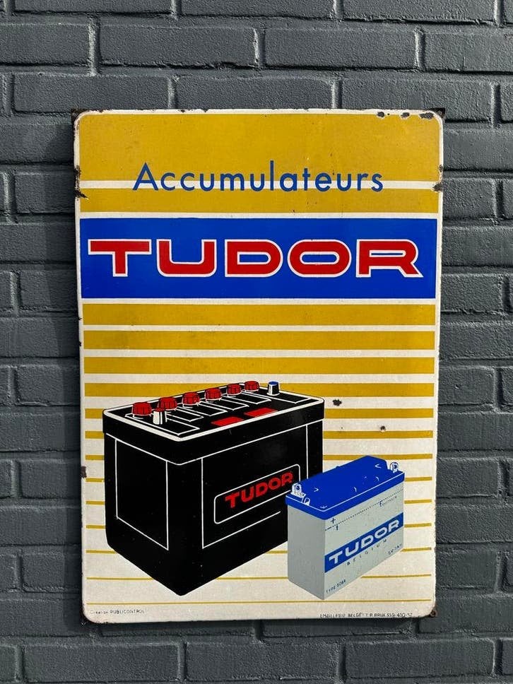 Vintage Tudor Accumulateurs Emaille Reclamebord, Antiek en Kunst, Ophalen
