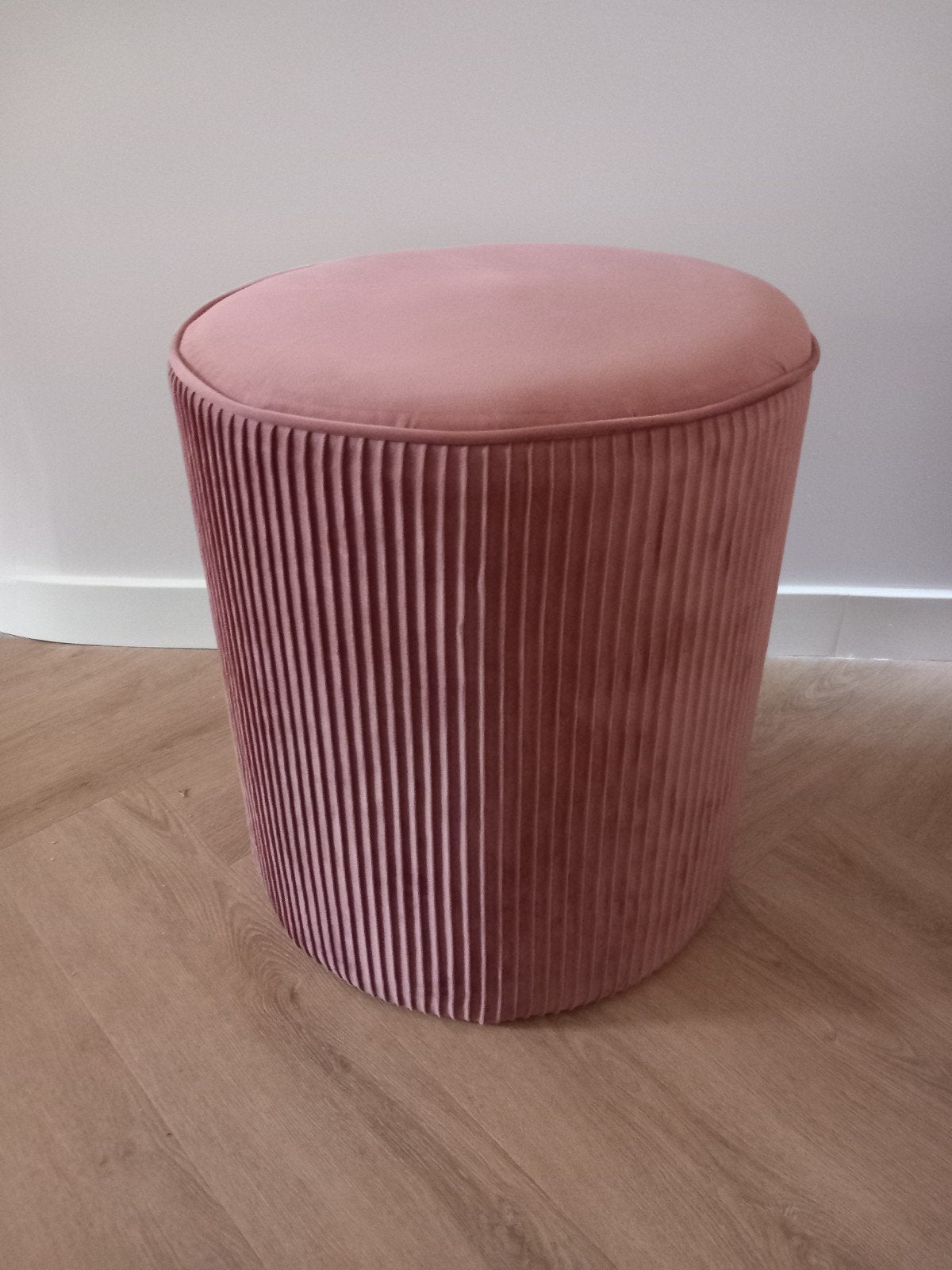 oudroze poef - 46 cm hoog, Huis en Inrichting, Ophalen, Rond, Minder dan 50 cm, Minder dan 50 cm