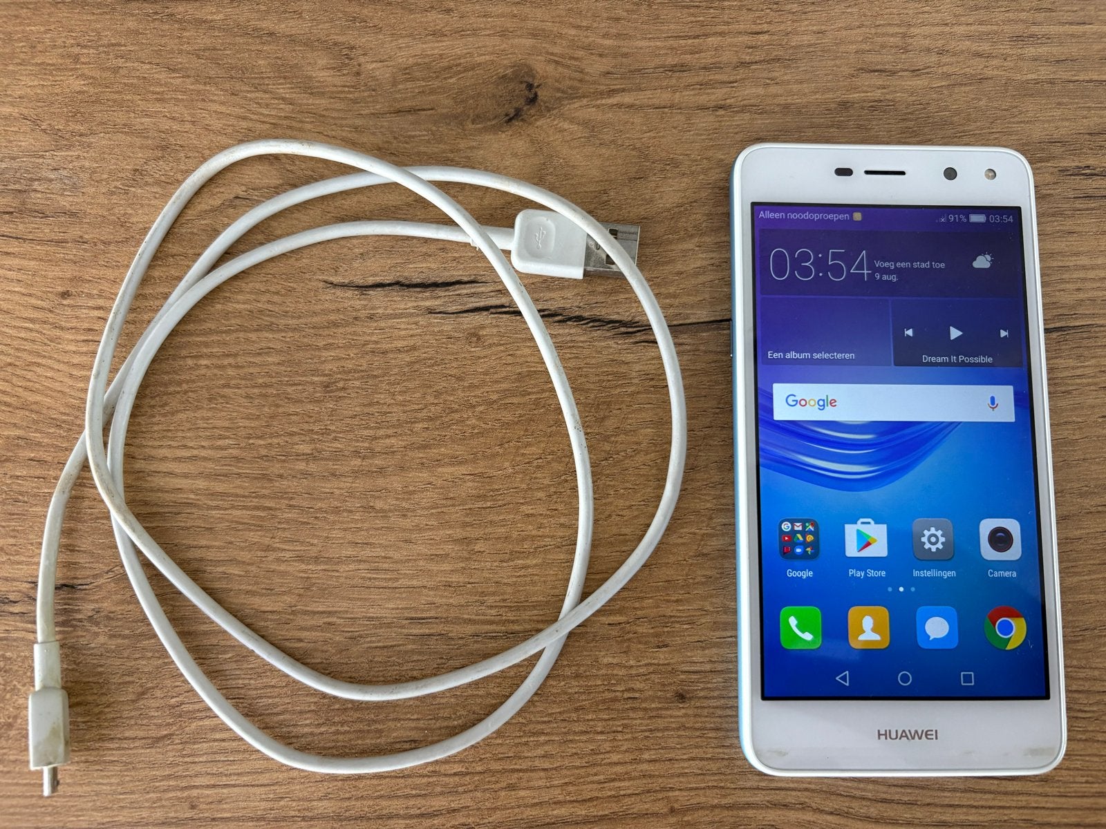 Huawei Y6 2017 16GB, Telecommunicatie, Ophalen, Gebruikt, Zwart, Zonder simlock