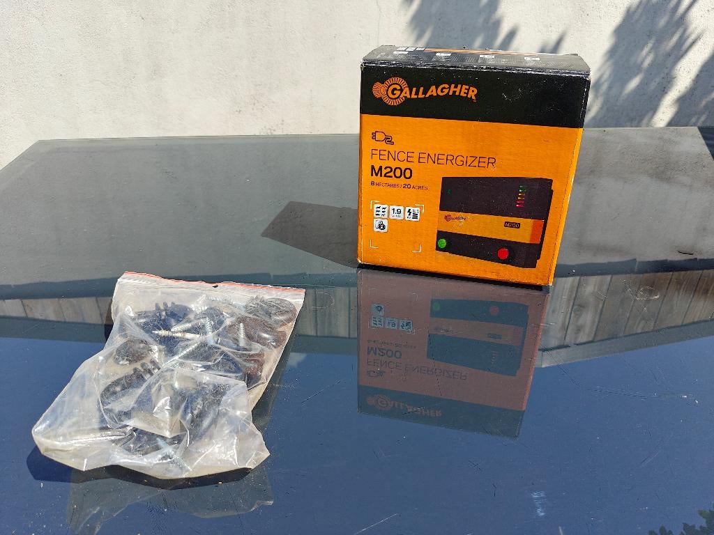 Gallagher M200 lichtnet schrikdraadapparaat, Dieren en Toebehoren, Stalling en Weidegang, Weidegang