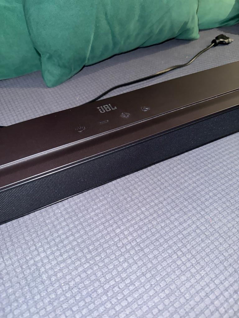 JBL 2.1 Soundbar met draadloze subwoofer, afstandbediening, Ophalen, Bluetooth, Zo goed als nieuw