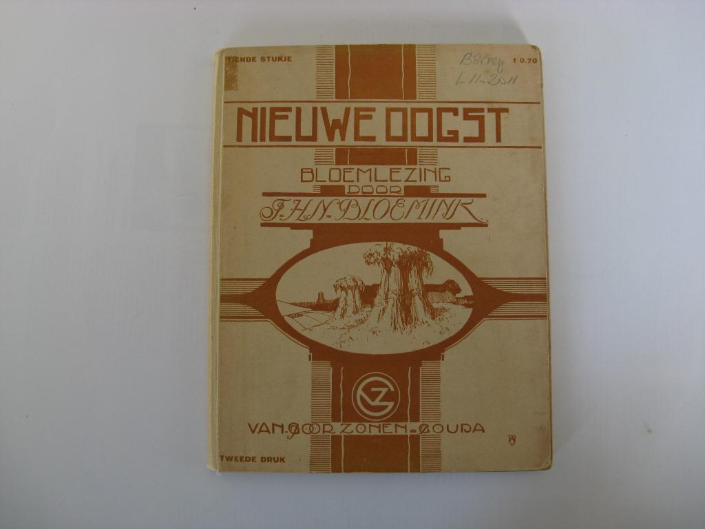 Nieuwe Oogst Tweede druk 10 Zevende leerjaar U.L.O., Ophalen of Verzenden, Gelezen