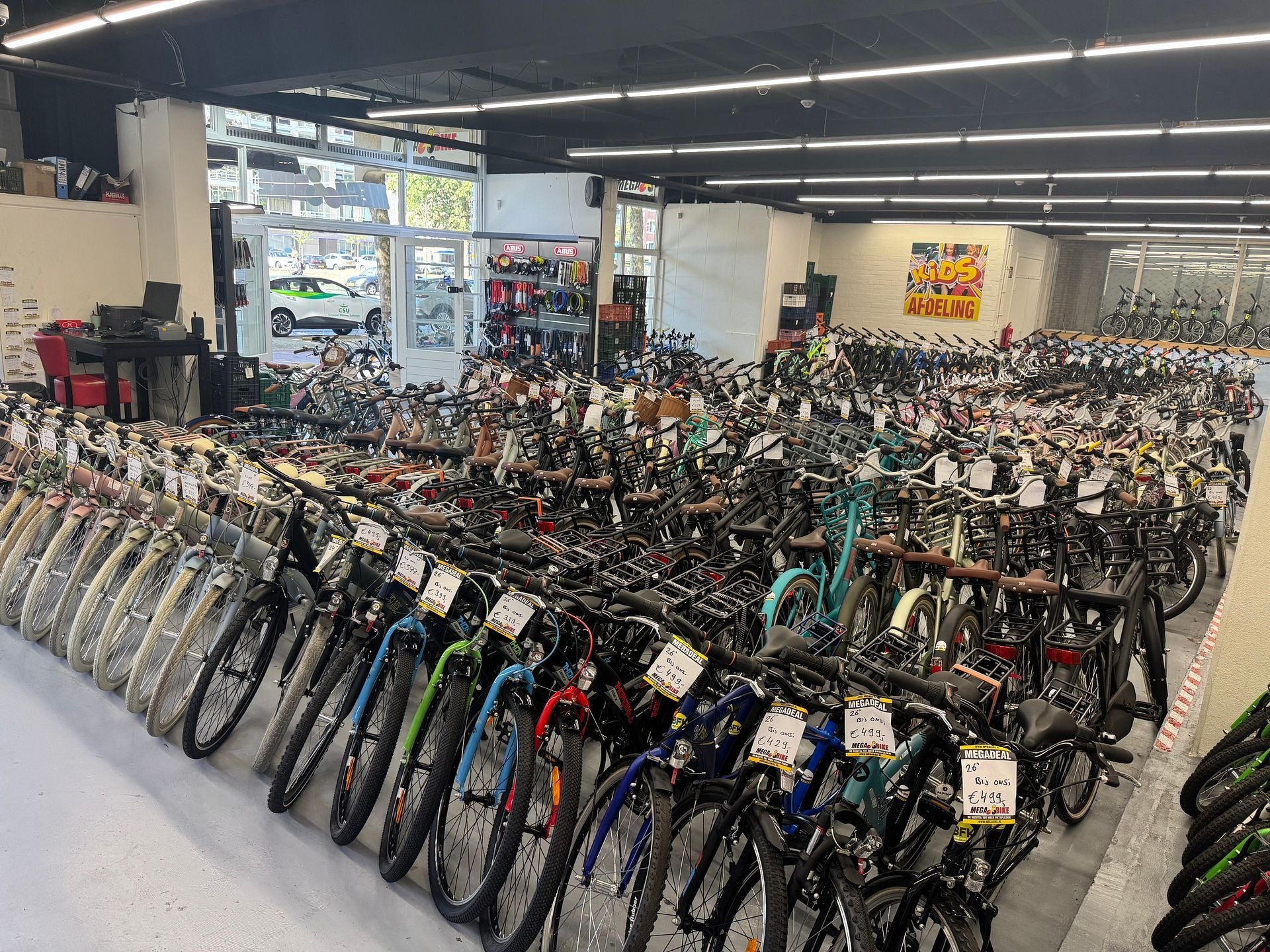 KINDERFIETSEN duizenden stuks bij Mega Bike Kids ROTTERDAM, Fietsen en Brommers, Fietsen | Kinderfietsjes, Ophalen, Nieuw