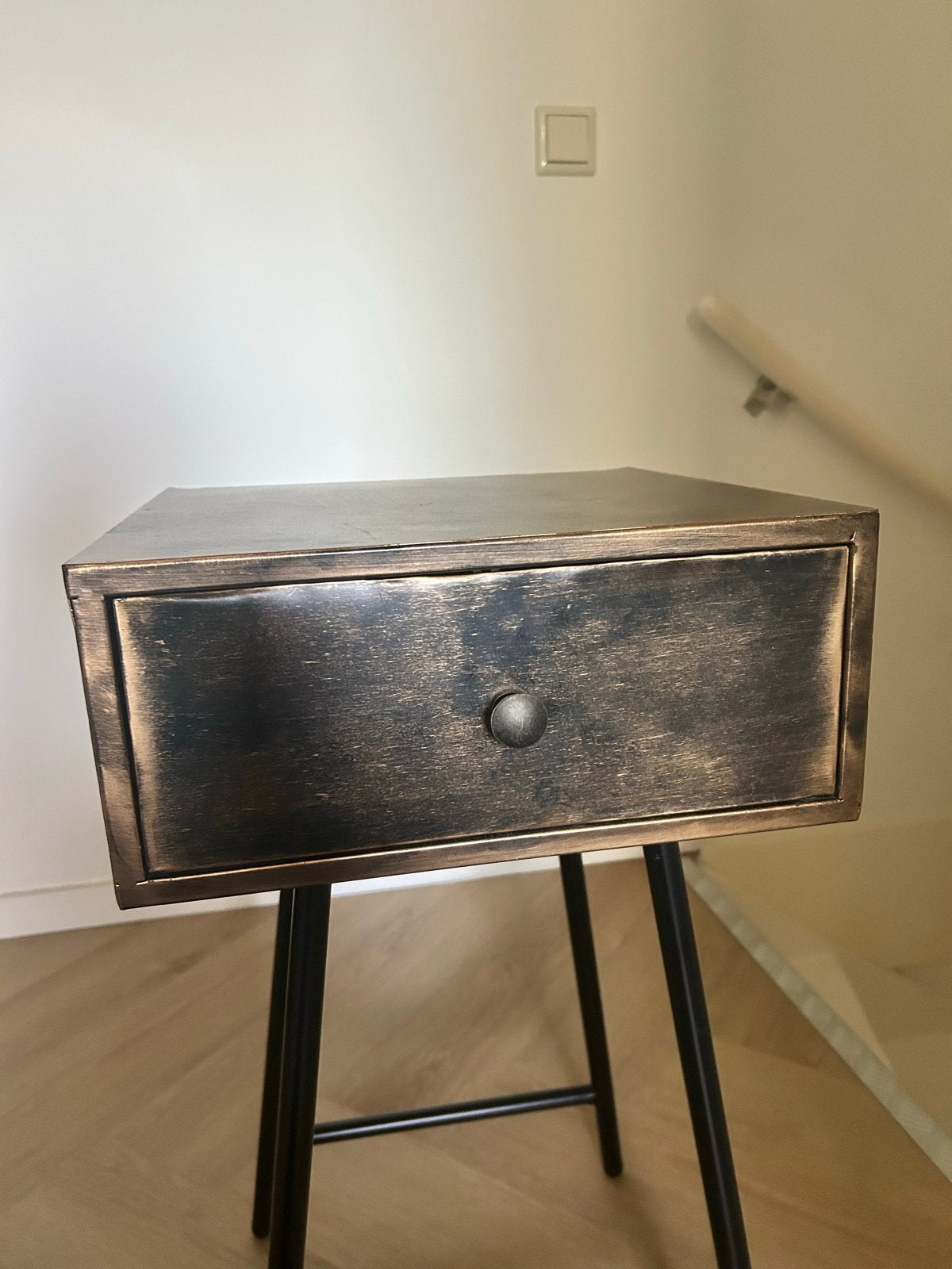 2 Nachtkastjes/Bijzettafels met lade - Industrieel design, Ophalen, Gebruikt, Minder dan 45 cm, Metaal of Aluminium