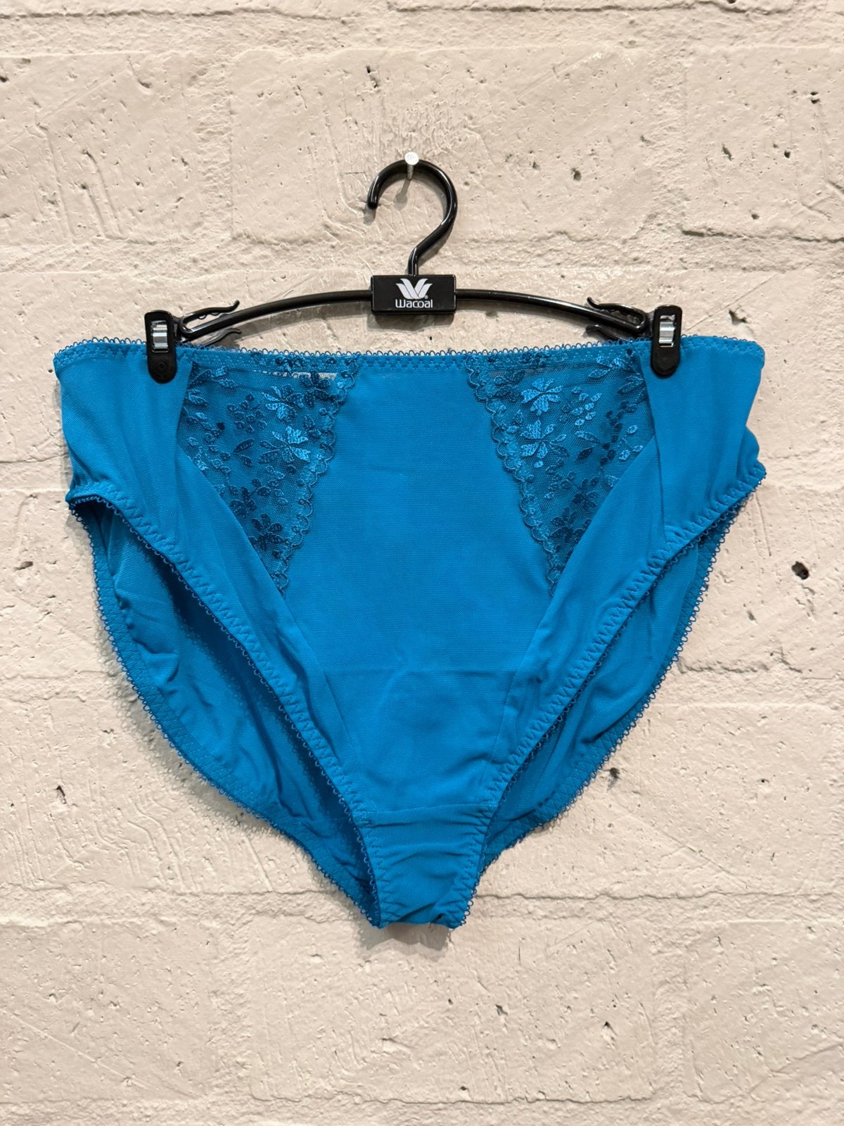 Elomi slip 38/ M NIEUW!! Nu €10, Ophalen of Verzenden, Slip