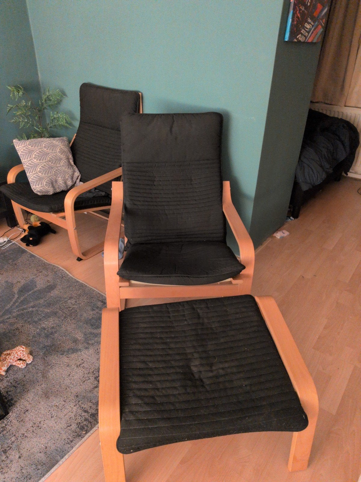 2x IKEA Poäng stoelen met 1x krukje, Ophalen, Gebruikt, Twee, Zwart