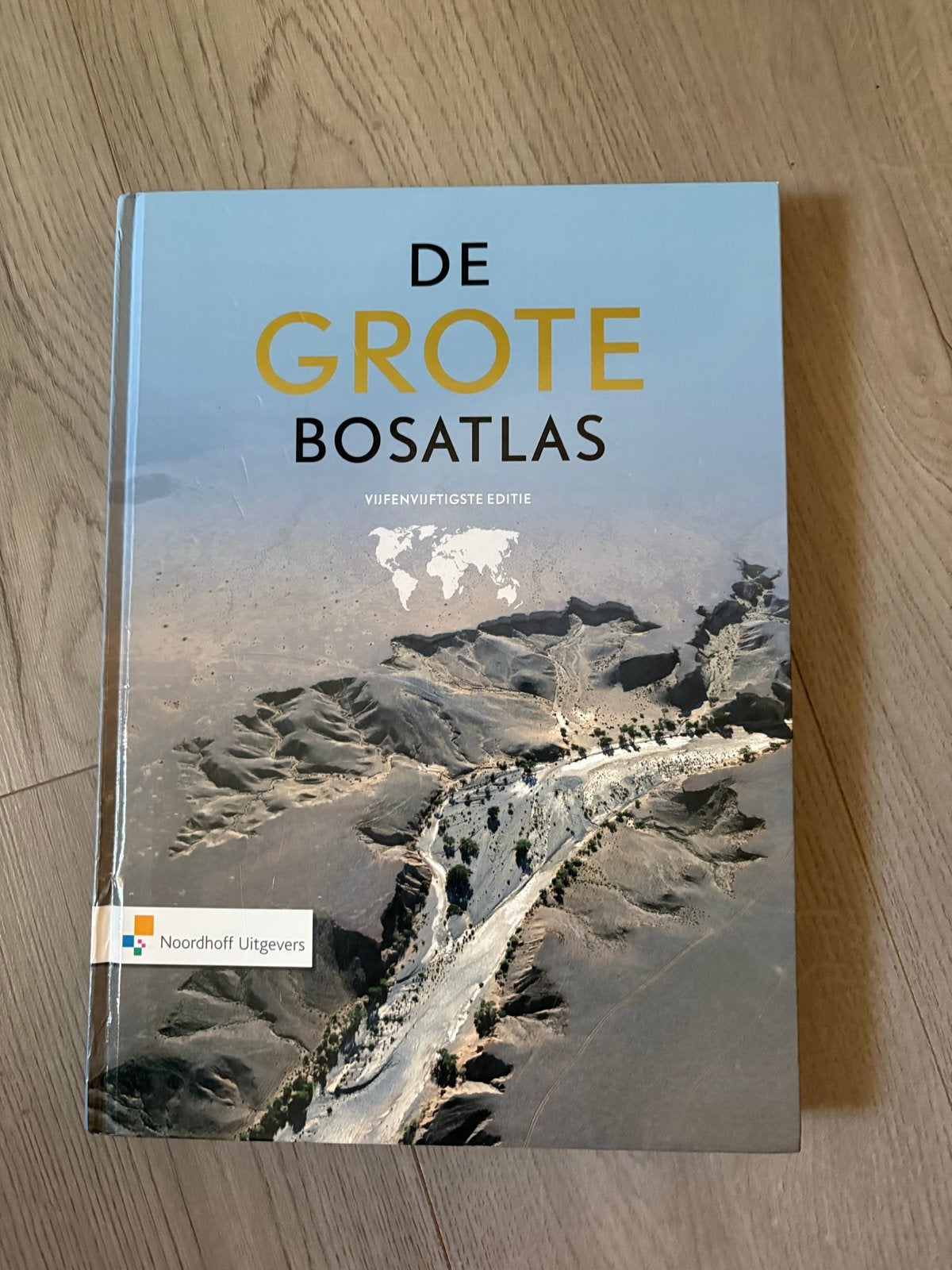 De Grote Bosatlas - Vijfenvijftigste Editie, Boeken, Bosatlas, 2000 tot heden, Ophalen of Verzenden, Zo goed als nieuw