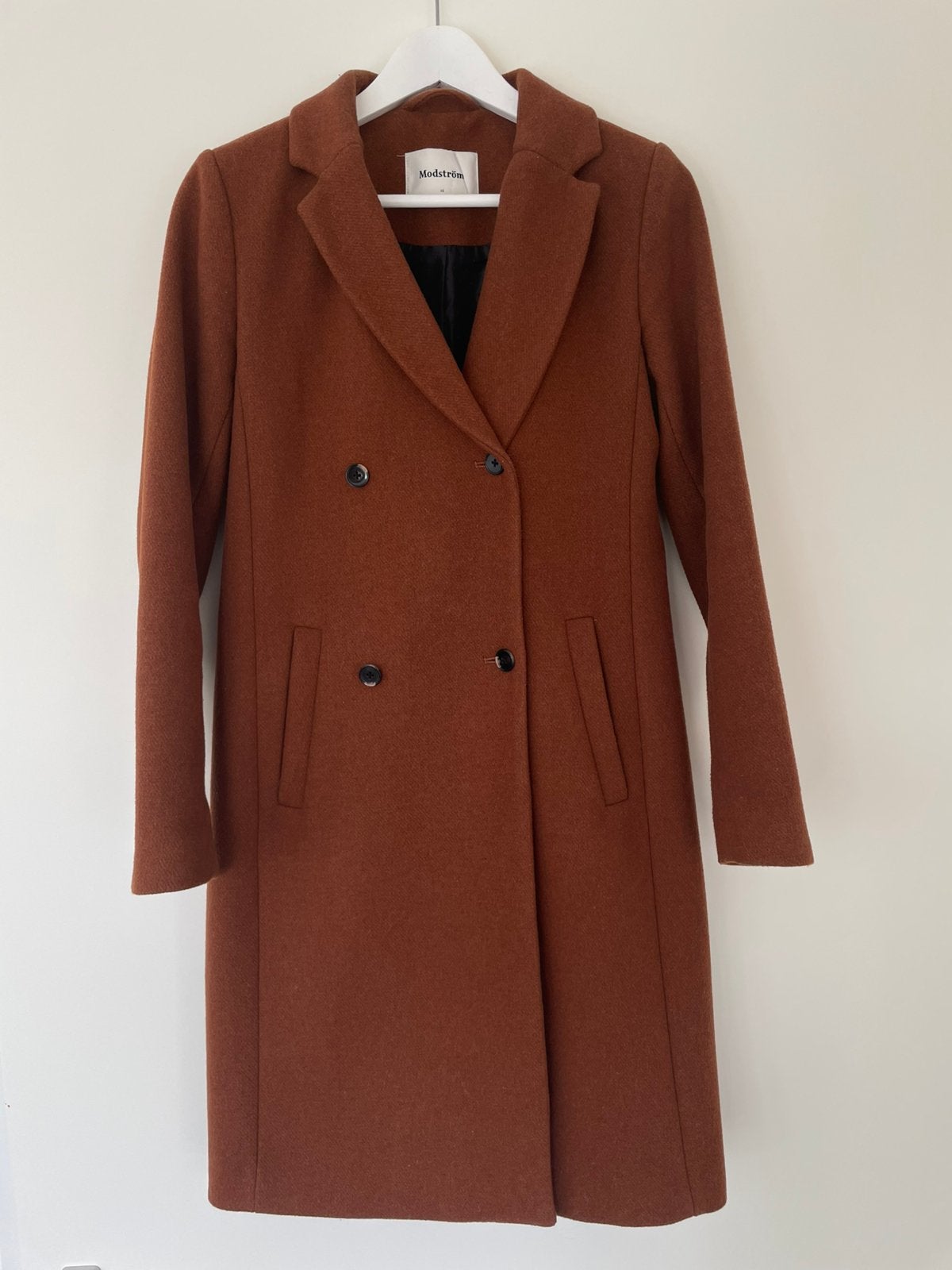 Winterjas van Mödstrom / Trenchcoat / Lange jas, Kleding | Dames, Bruin, Ophalen of Verzenden, Zo goed als nieuw, Maat 34 (XS) of kleiner
