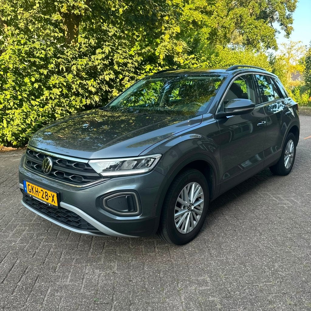 Volkswagen T-Roc 2.0D 85KW 2023 Grijs, Stof, Euro 6, 4 cilinders, 700 kg