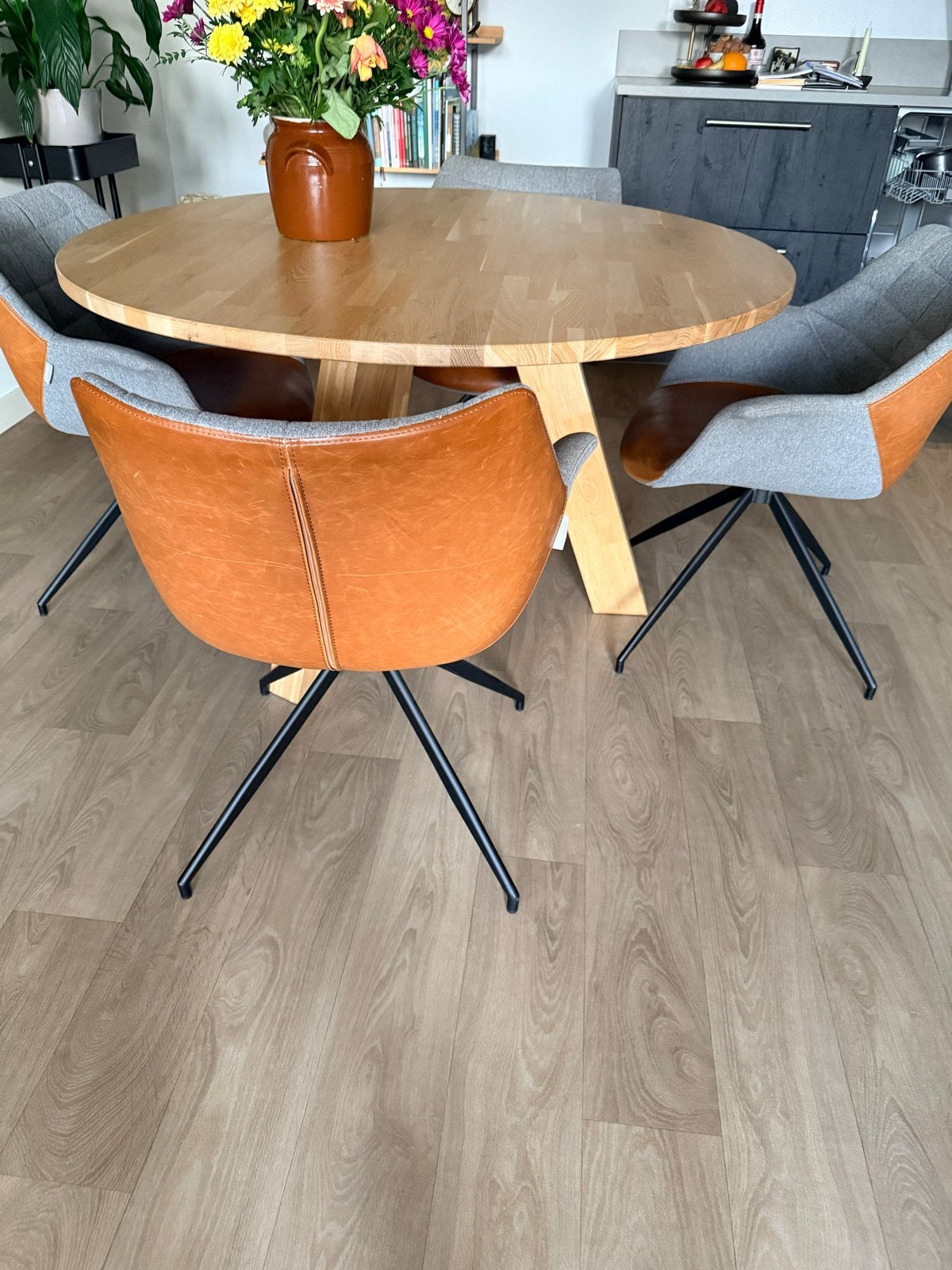4 Zuiver stoelen -, Huis en Inrichting, Ophalen, Gebruikt, Overige kleuren, Leer