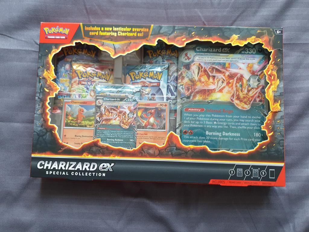 Charizard EX Special Collectionbox!, Ophalen of Verzenden, Nieuw, Booster, Foil