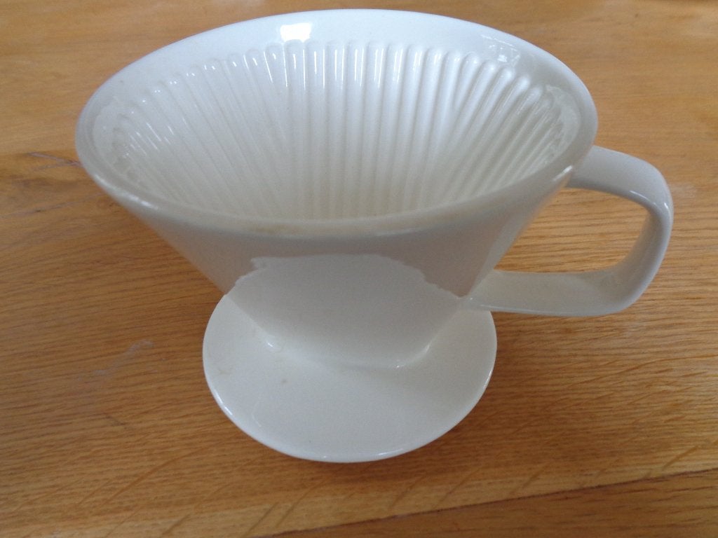 HEMA koffiefilterhouder., Overige typen, Nieuw, Ophalen of Verzenden, Steen/keramiek