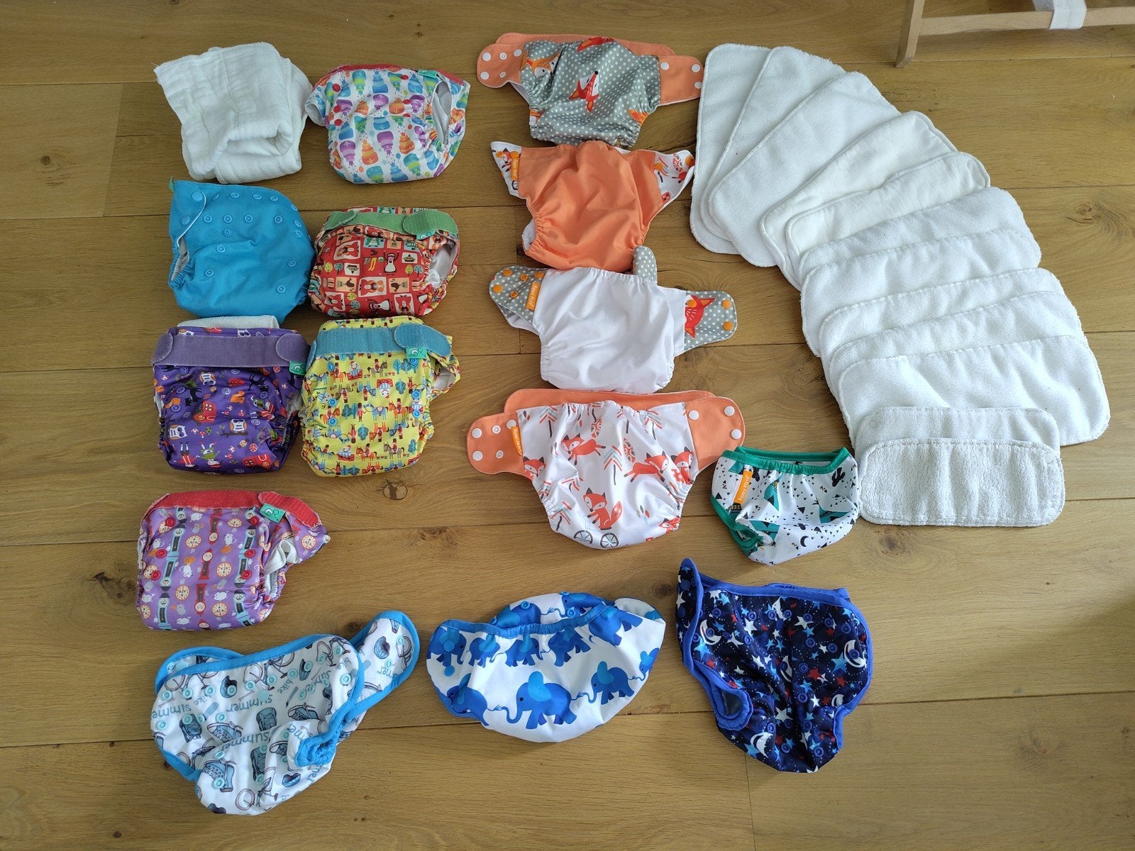 Set wasbare luiers: Totsbots, Happy Flute + overbroeken, Kinderen en Baby's, Ophalen of Verzenden, Zo goed als nieuw