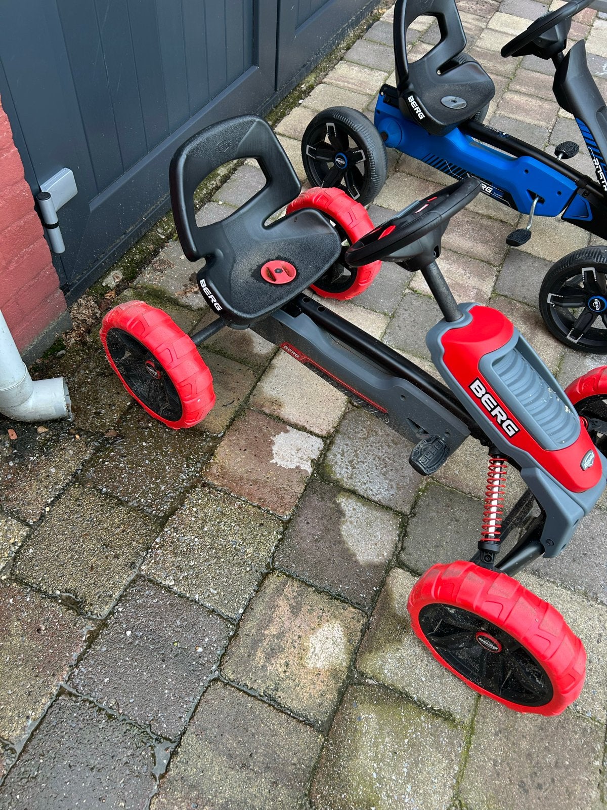 Berg Skelter Rebel - Prima Staat, 3-7 jaar, Ophalen, Gebruikt, Berg