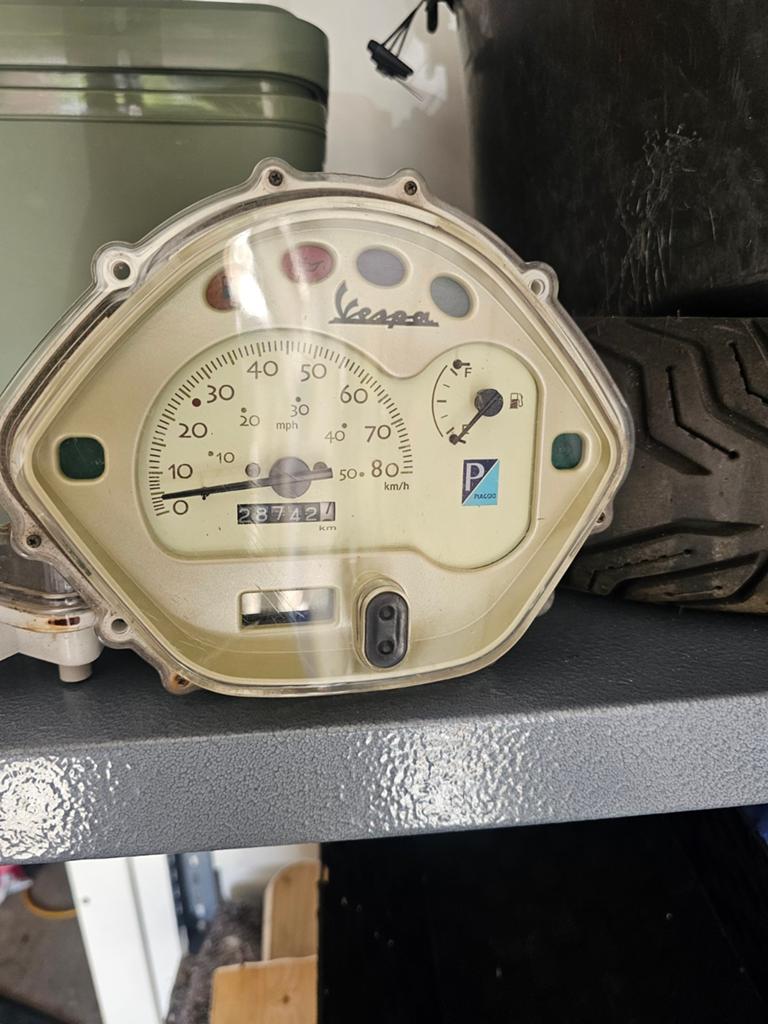 Vespa kilometer, Ophalen of Verzenden, Gebruikt, Kap, Vespa