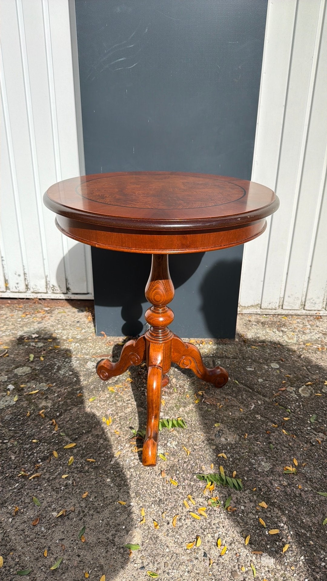 Biedemijer bij zet tafel, Ophalen