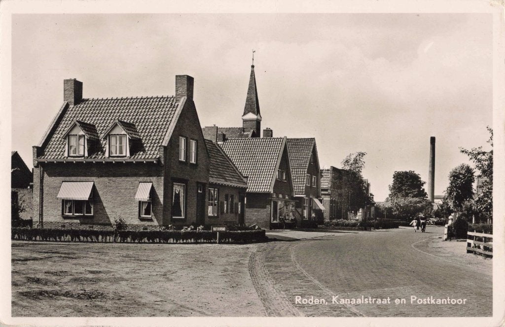 Rossum Raadhuis B3493, Ophalen, 1920 tot 1940, Ongelopen, Gelderland