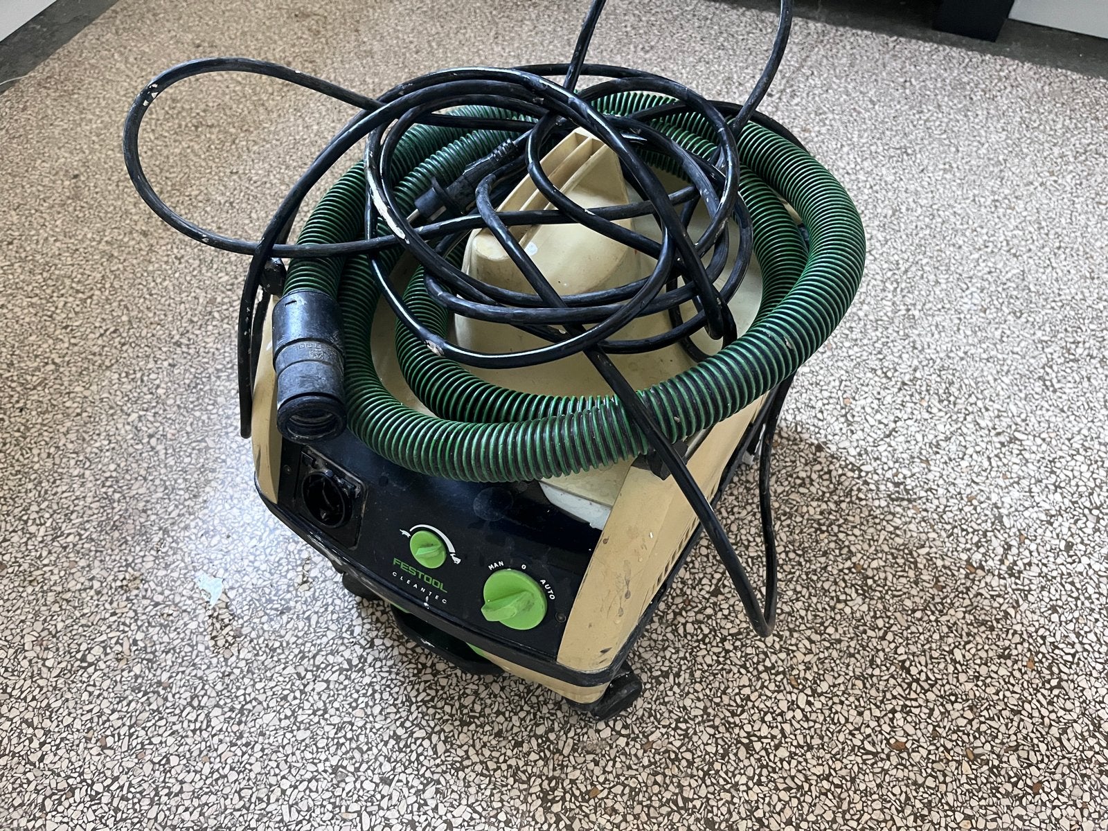 Festool CT Mini stofzuiger - defecten, Stofzak, Verzenden, Industriële stofzuiger, Niet werkend