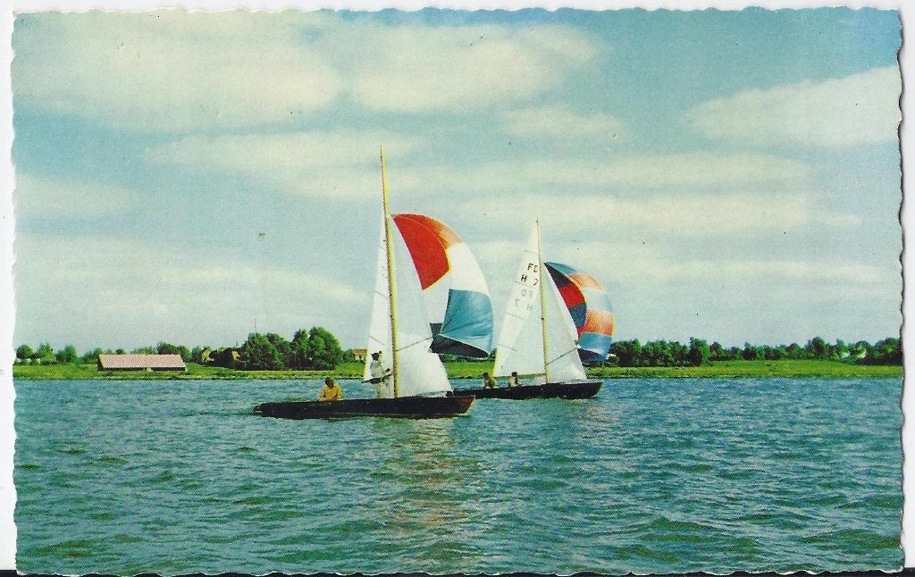 K255 ongelopen ansichtkaart nederland zeilboten, Ophalen of Verzenden, 1960 tot 1980, Gelopen