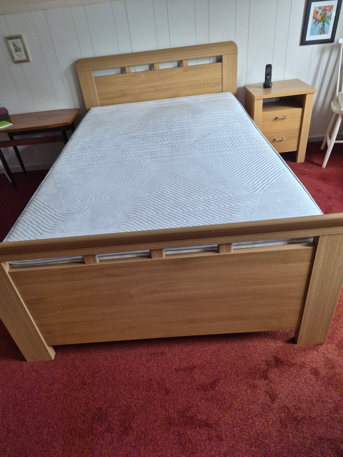 Mooi licht eiken twijfelaar. Bed met schoon matras., Ophalen, Twijfelaar, Hout, 120 cm