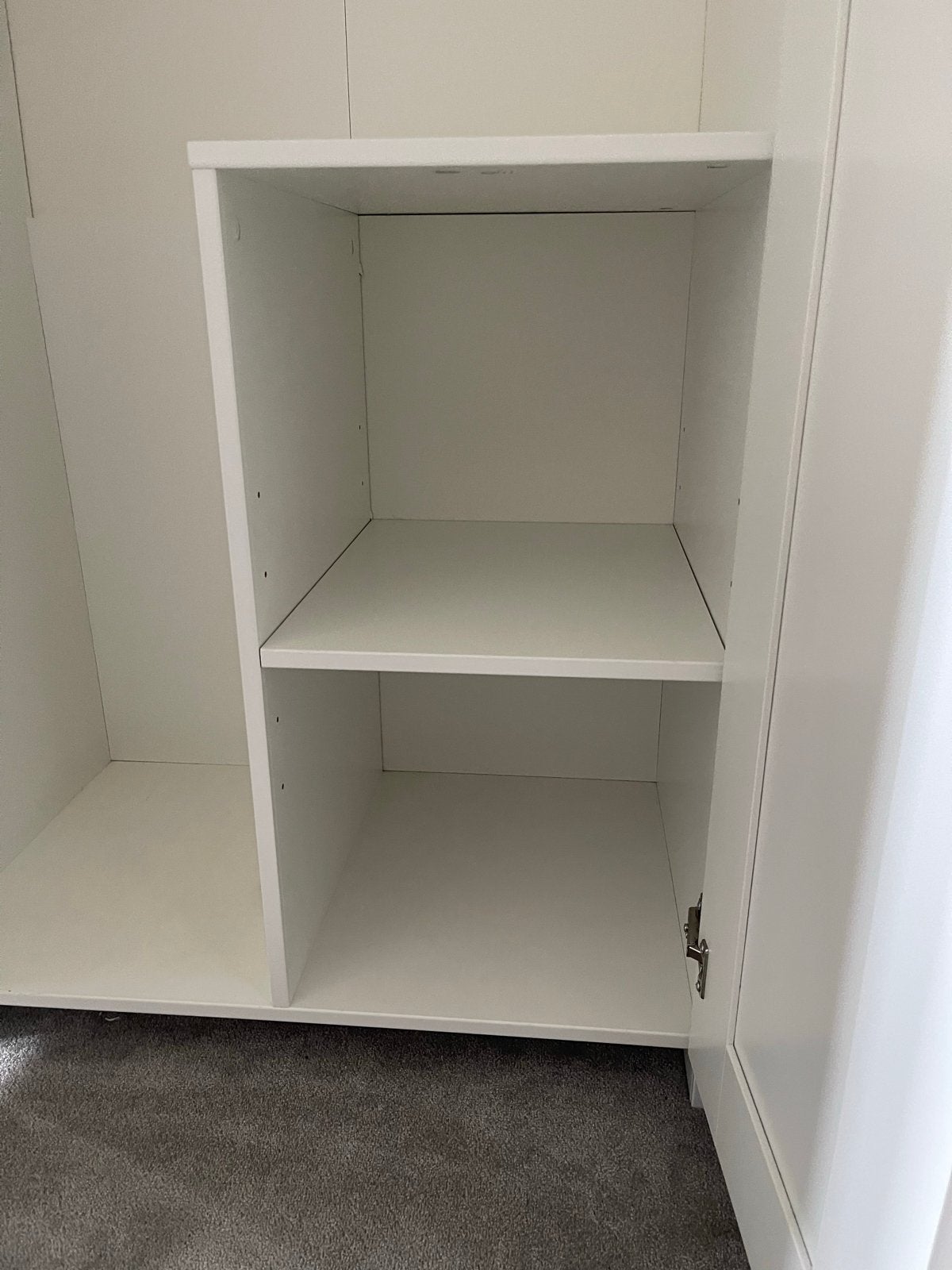 Witte kledingkast met hangruimte en planken (190x79x48 cm), Ophalen, Gebruikt, 50 tot 100 cm, 150 tot 200 cm