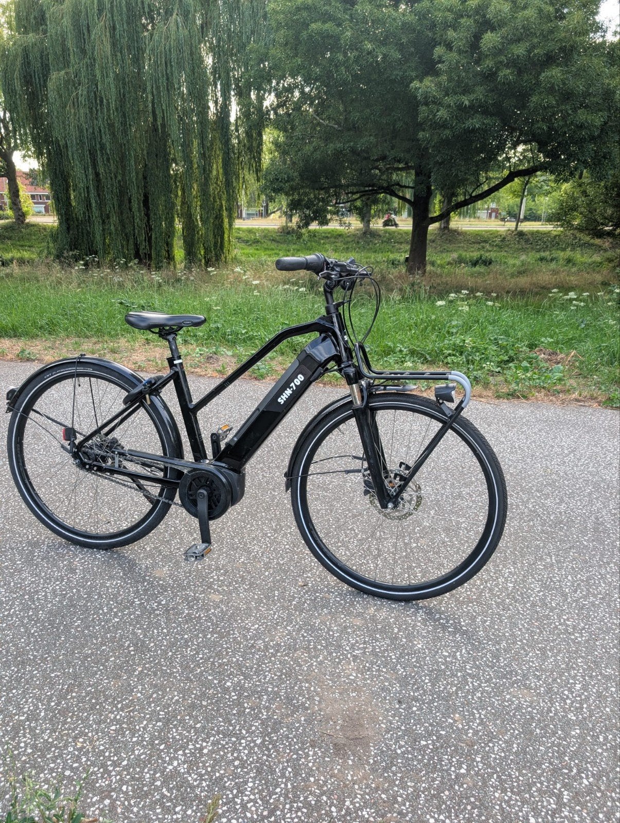 Elektrische fiets SHN-700, Fietsen en Brommers, Zo goed als nieuw, 50 km per accu of meer, 55 tot 59 cm, Ophalen