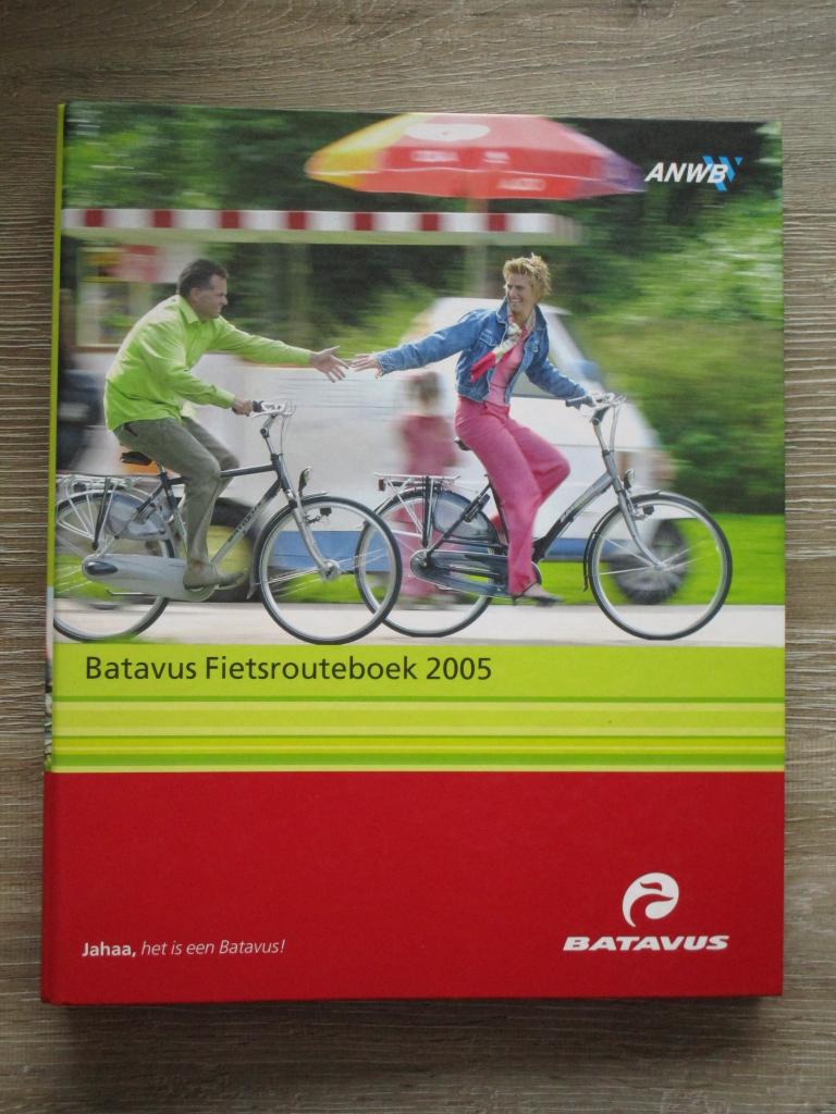 Batavus fietsrouteboek 2005 - ANWB, Boeken, Ophalen of Verzenden, Gelezen, Watersport en Hengelsport