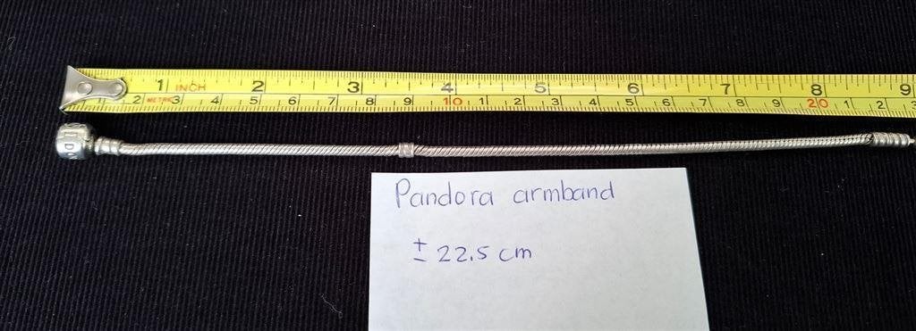 Pandora armband ong. 22,5 cm, Sieraden, Tassen en Uiterlijk, Armbanden, Ophalen of Verzenden, Gebruikt, Zilver, Zilver
