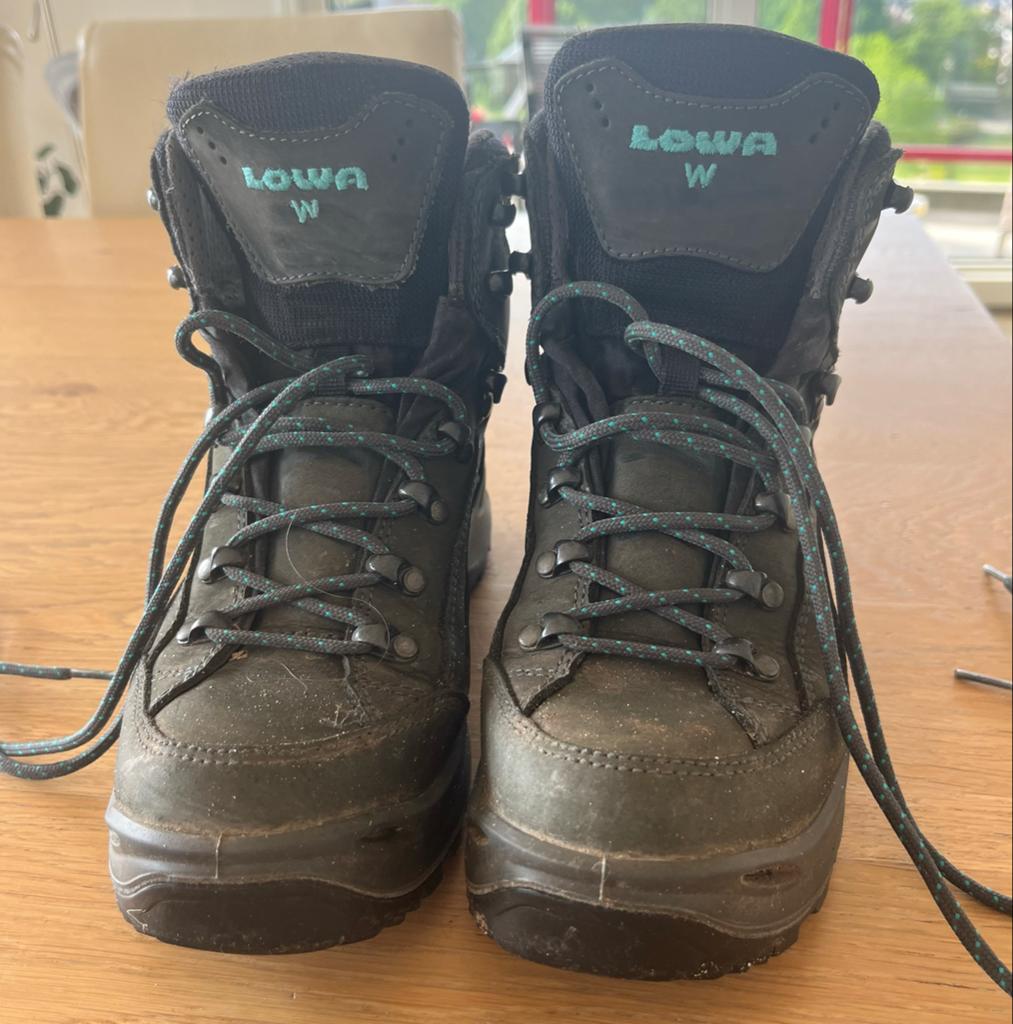Lowa wandelschoenen hoog dames - Maat 37.5 (UK 4.5), Sport en Fitness, Bergsport en Wandelen, Ophalen of Verzenden, Zo goed als nieuw