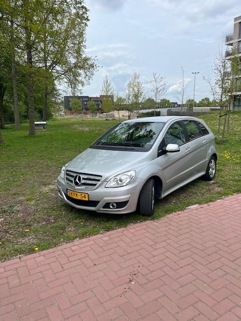 Mercedes-Benz B-Klasse 1.7 B180 5DRS Blue-efficiency 2010, Auto's, Voorwielaandrijving, Stof, 4 cilinders, Particulier