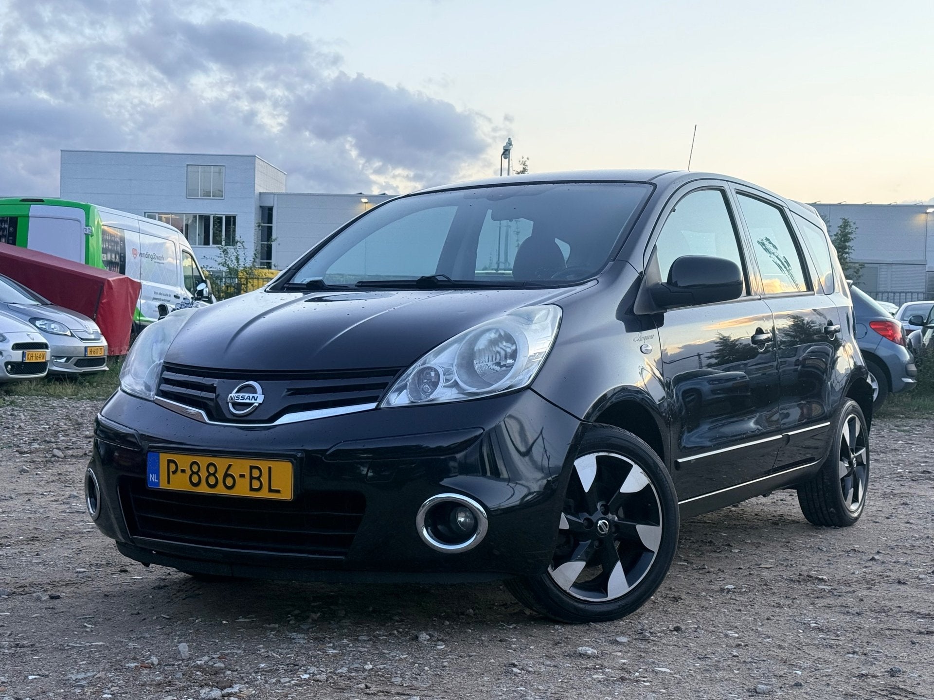 Nissan Note 1.4 Visia/ SCHERM/ LM VELGEN, Auto's, Voorwielaandrijving, Euro 5, Gebruikt, 4 cilinders