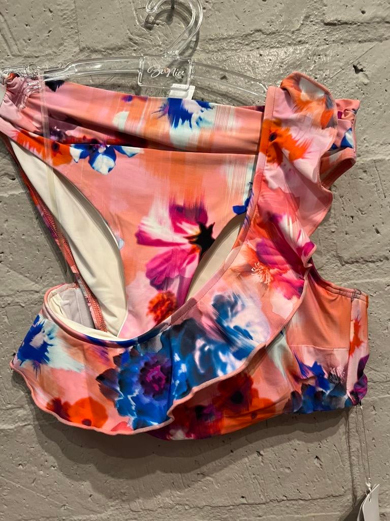 CYELL bikini set maat 40B slip 38 NIEUW!! Set nu €45,-, Kleding | Dames, Badmode en Zwemkleding, Ophalen of Verzenden, Nieuw, Bikini