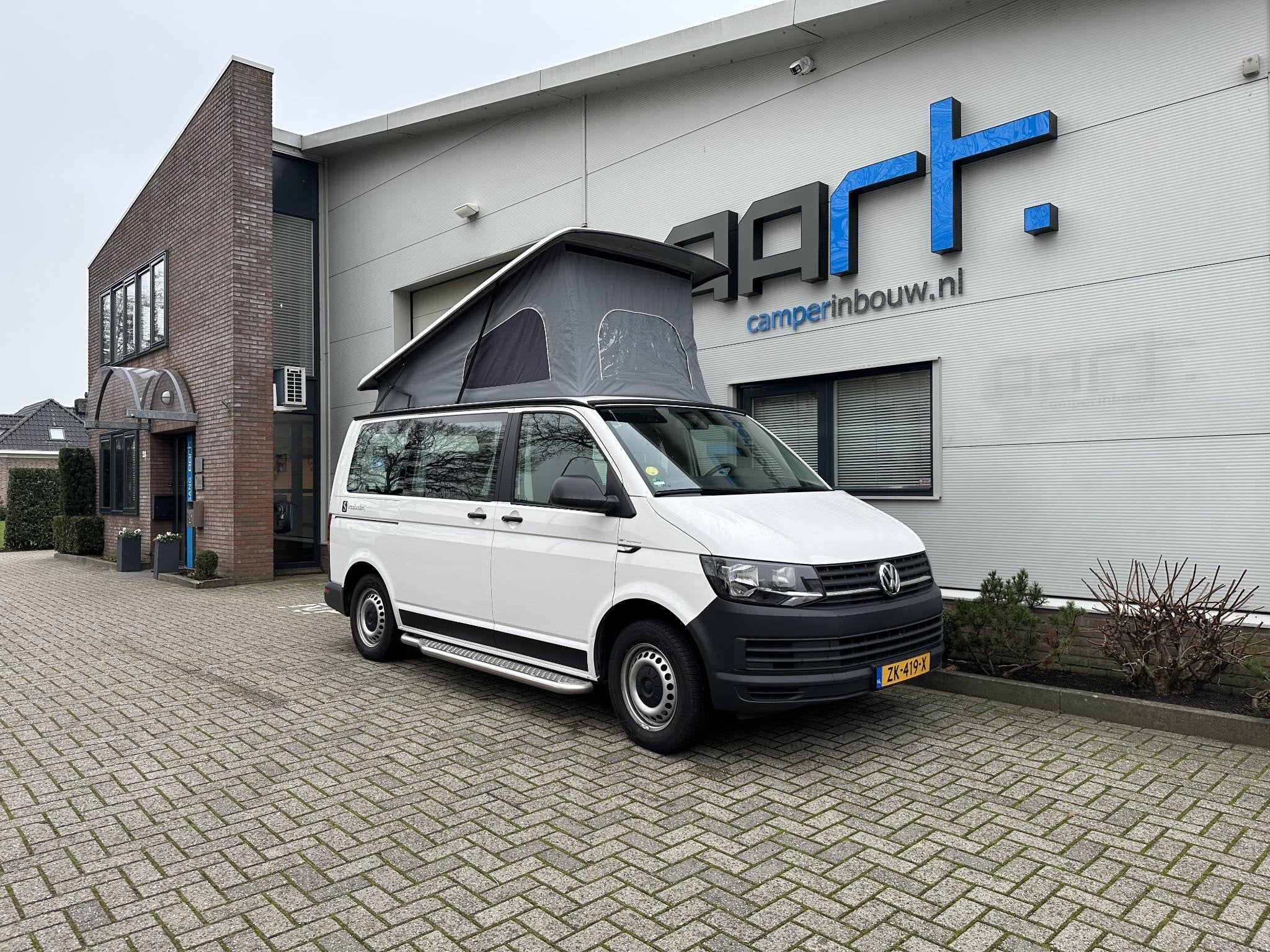 Volkswagen Smallander 2.0 TDI L1H1 75 kW (102 pk) (Inbouw 20, Pon's Automobielhandel BV., Buscamper of Camperbus, Alarm, Bedrijf