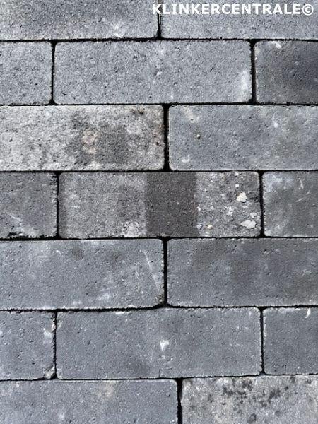 28m2 grijs betonklinkers strackstone dikformaat straatstenen, Tuin en Terras, Tegels en Klinkers, Bij dit gebruikte product niet te achterhalen