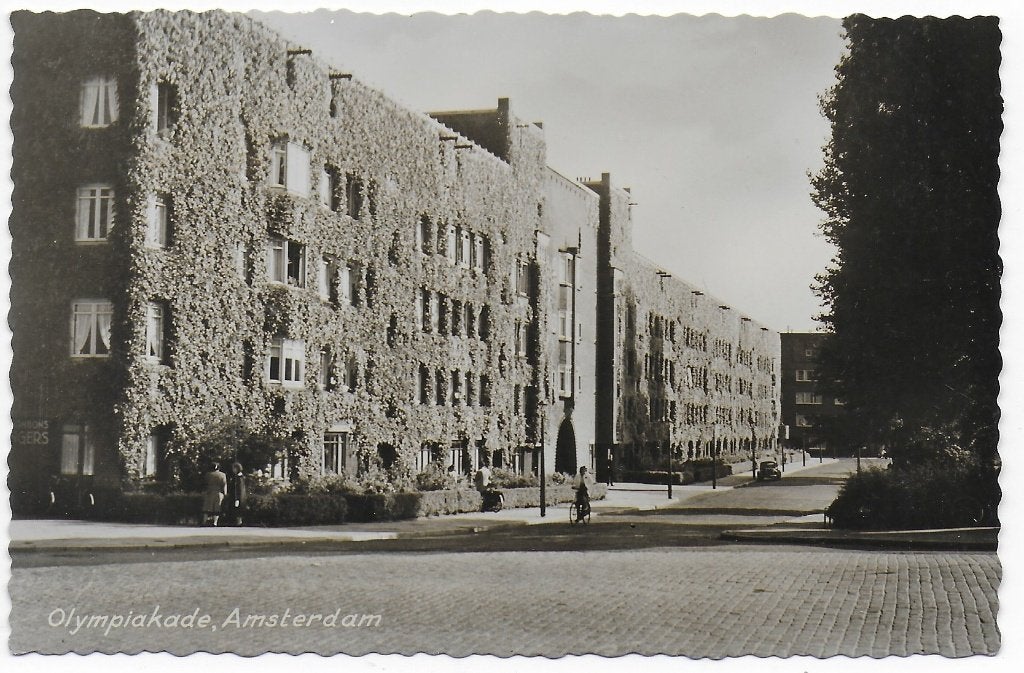 Amsterdam Olympiakade Ongelopen Ansichtkaart (B6863), Verzamelen, Ansichtkaarten | Nederland, Ophalen of Verzenden, 1940 tot 1960