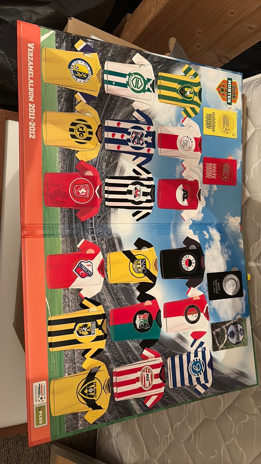 Club Munten Verzamelalbum 2011-2012 Eredivisie, Ophalen of Verzenden, Gebruikt, Overige binnenlandse clubs, Boek of Tijdschrift