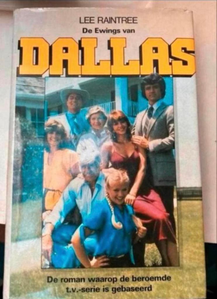 Dallas boek, Ophalen of Verzenden, Gelezen