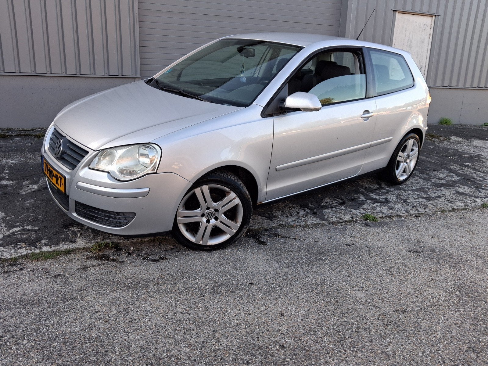 Volkswagen Polo 1.4 55KW 2005 Grijs, Voorwielaandrijving, Origineel Nederlands, Bedrijf, Handgeschakeld