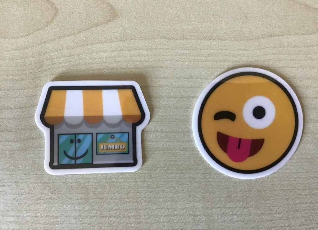 2 Jumbo Smiles. Nieuw. Herplakbare stickers. Gratis., Hobby en Vrije tijd, Stickers en Plaatjes, Verzenden, Nieuw, Sticker