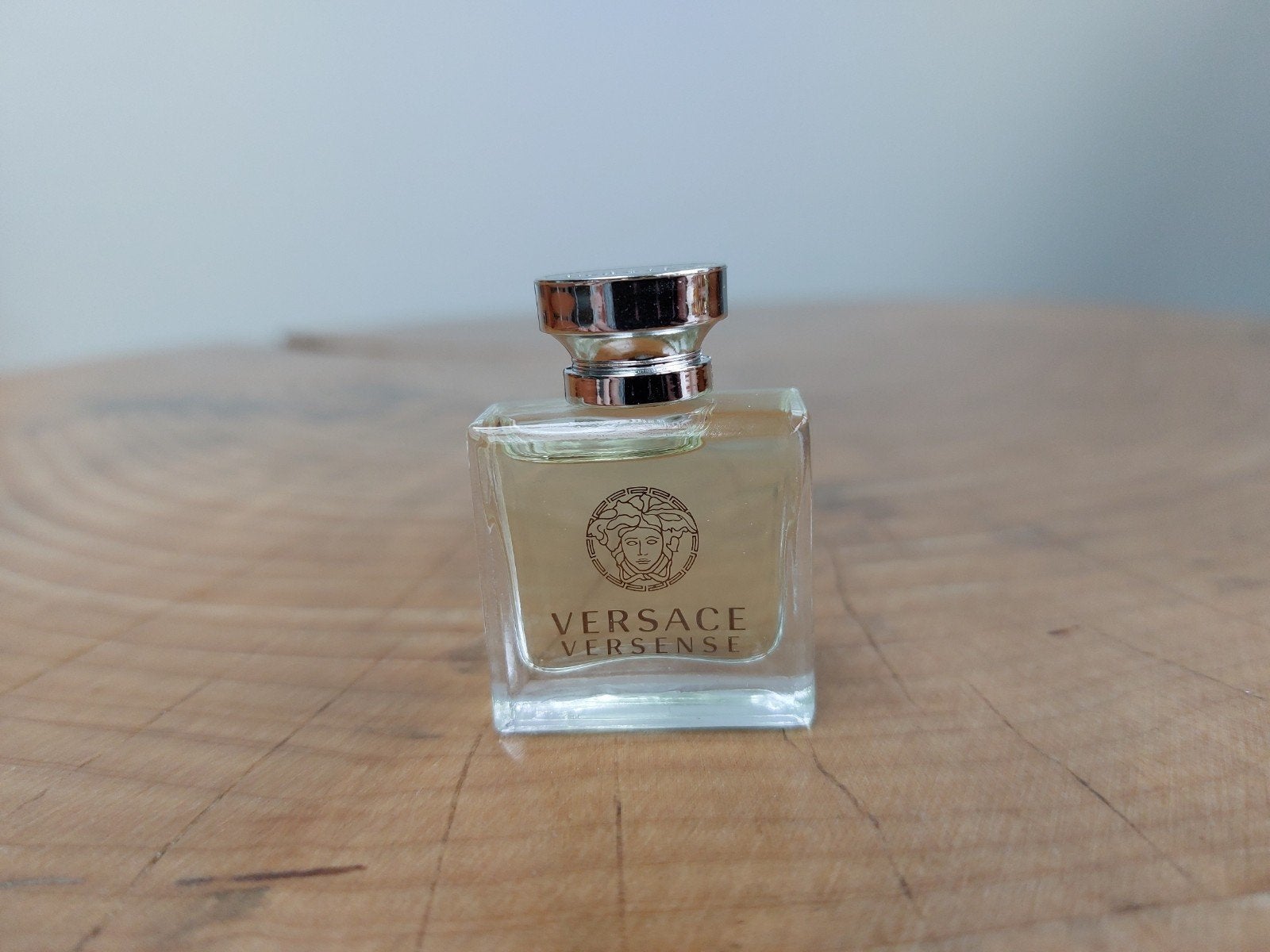 Versace Versense Miniatuur Parfum, Verzenden, Nieuw, Miniatuur, Gevuld