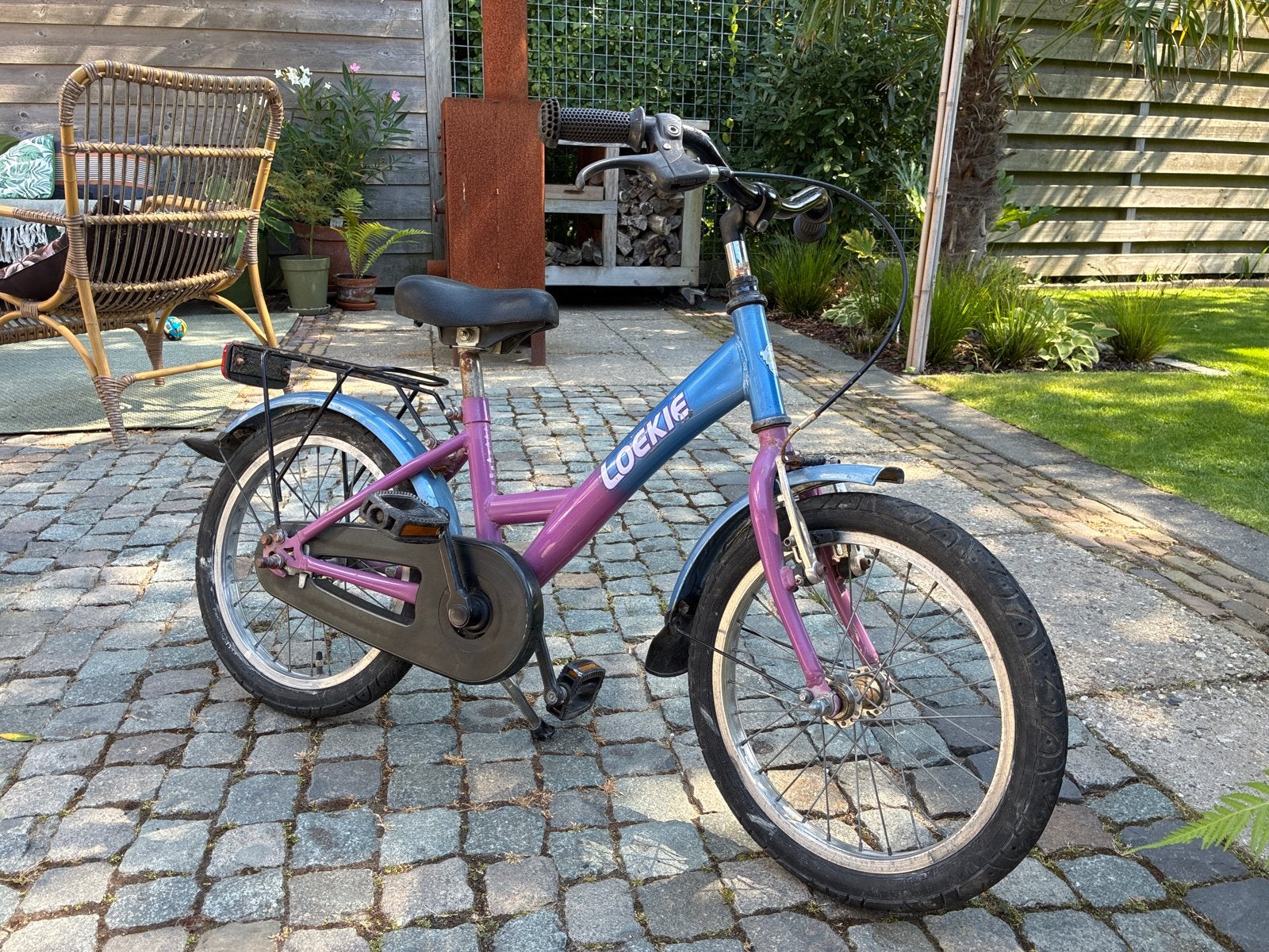 Loekie kinderfiets 16 inch - Blauw/Paars, Ophalen, Gebruikt, Terugtraprem, 16 tot 20 inch
