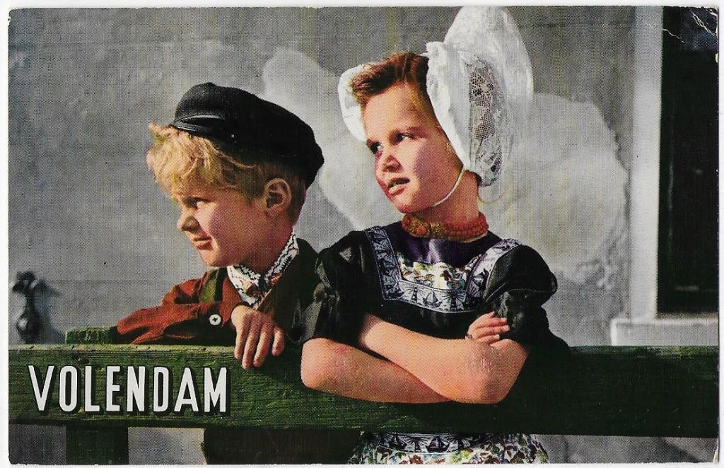 Volendam Oude Gelopen Ansichtkaart ( B208 ), Ophalen of Verzenden, 1960 tot 1980, Gelopen, Noord-Holland